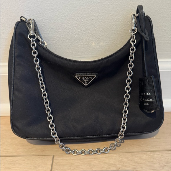 Prada Black Shoulder Bag - Picture 2 of 3